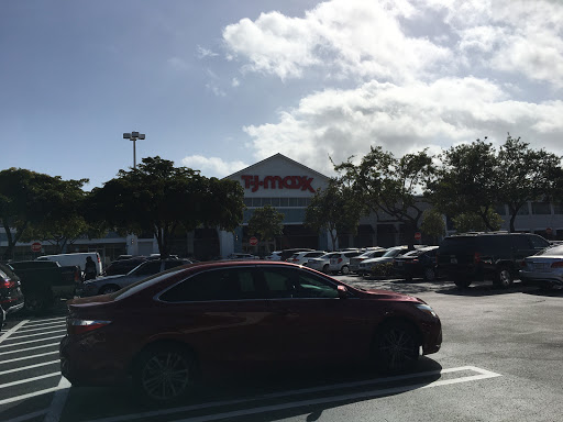 Department Store «T.J. Maxx», reviews and photos, 1650 Miami Gardens Dr, North Miami Beach, FL 33179, USA