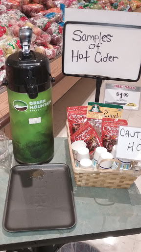 Supermarket «Big Y», reviews and photos, 275 New Britain Ave, Plainville, CT 06062, USA