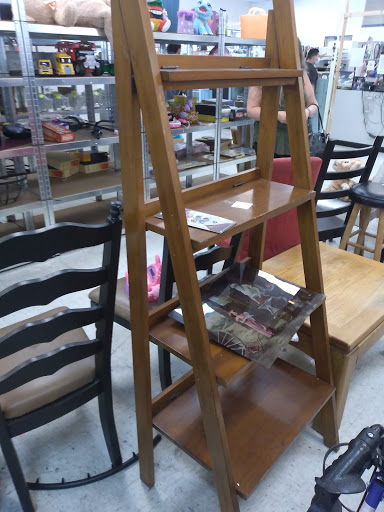 Thrift Store «St Vincent», reviews and photos, 310 Central Ave N, Kent, WA 98032, USA