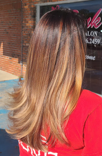 Beauty Salon «Pink Hair Salon», reviews and photos, 1467 S Belcher Rd, Clearwater, FL 33764, USA