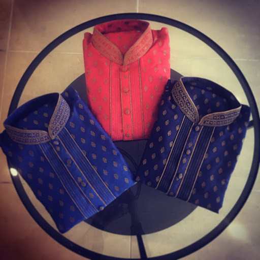 Clothing Store «Poshak Hillcroft Fashion-Style», reviews and photos, 6620 Southwest Fwy, Houston, TX 77074, USA