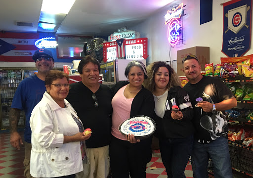 Liquor Store «Yauco Liquor Store», reviews and photos, 2744 W Division St, Chicago, IL 60622, USA