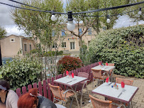 Atmosphère du Restaurant français restaurant l as de coeur à Roaix - n°2