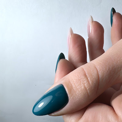 Laetitia nail designer à Frangy
