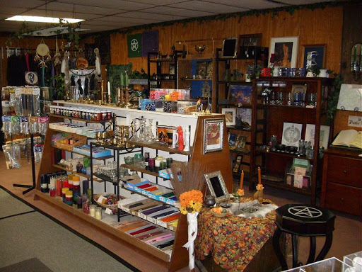 Book Store «Book of Shadows», reviews and photos, 1100 Clarendon Ave SW, Canton, OH 44710, USA