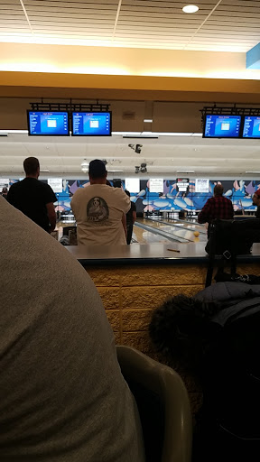 Bowling Alley «Centennial Lanes», reviews and photos, 110 E 9th Ave, Longmont, CO 80504, USA