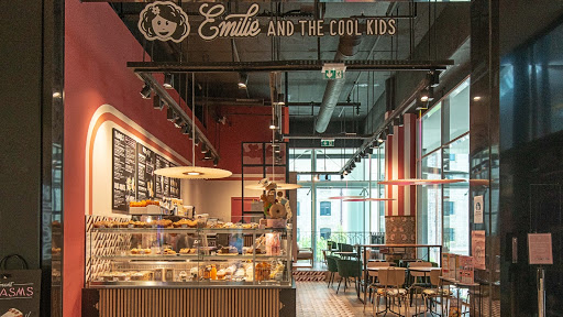 Emilie's and the cool kids - Cookies & Coffee shop