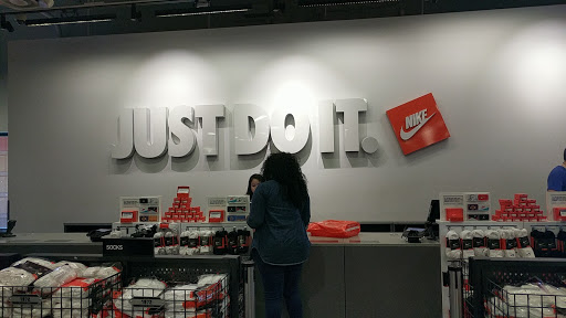 Clothing Store «Nike Factory Store», reviews and photos, 4250 W Anthem Way #375, Anthem, AZ 85086, USA