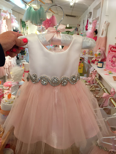 Baby Clothing Store «Once upon a baby gallery», reviews and photos, 17 Wall St, Huntington, NY 11743, USA