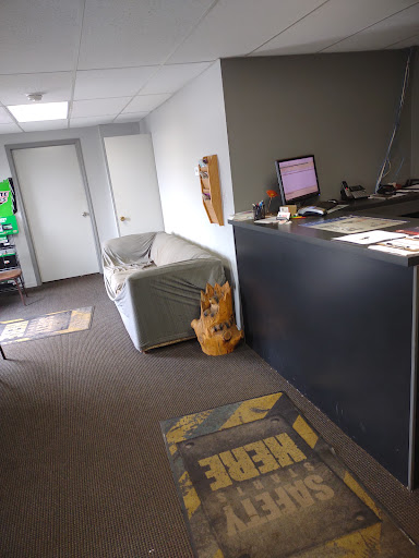 Auto Repair Shop «Huntley Auto Repair, Inc.», reviews and photos, 10369 Vine St, Huntley, IL 60142, USA