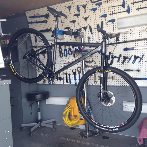 Bicycle Repair Shop «Thrill Bikes», reviews and photos, 4206 W Electra Ln, Glendale, AZ 85310, USA