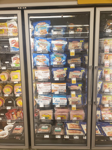 Grocery Store «Food Lion», reviews and photos, 1499 New Walkertown Rd, Winston-Salem, NC 27101, USA