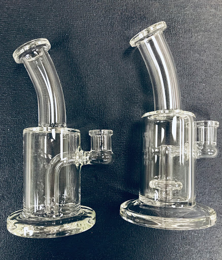 Tobacco Shop «Funky Bean Smoke Shop», reviews and photos, 1163 N Farnsworth Ave, Aurora, IL 60505, USA