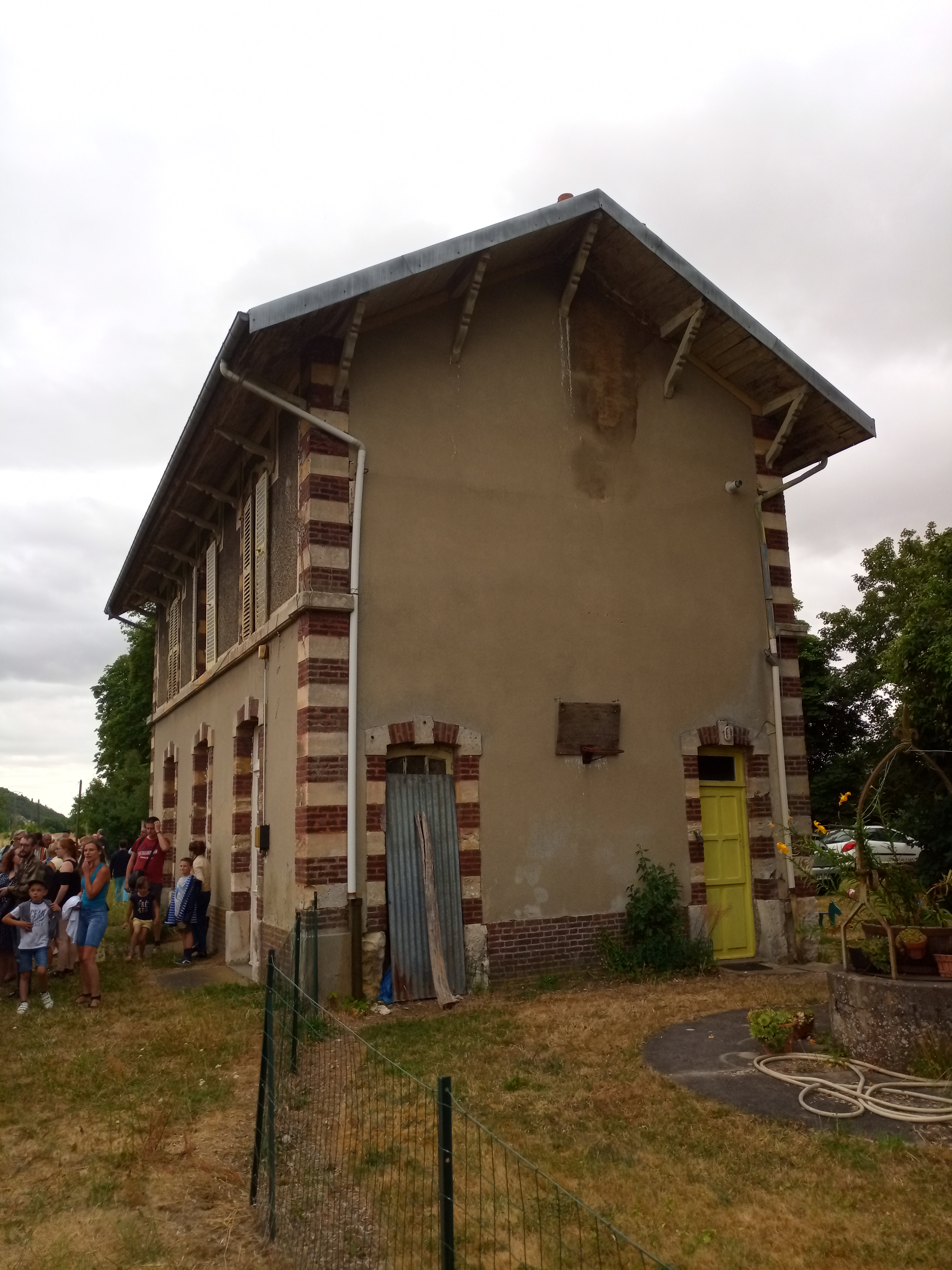 Photo n° 1 de l'avis de Tirryon. fait le 18/07/2019 à 20:17