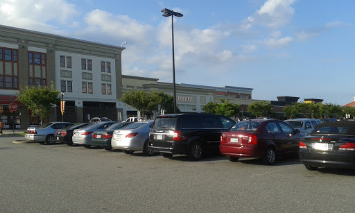 Mexican Restaurant «Chipotle Mexican Grill», reviews and photos, 3510 Von Schilling Dr, Hampton, VA 23666, USA