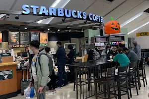 Starbucks Aeropuerto Guadalajara Pa Int 3 image