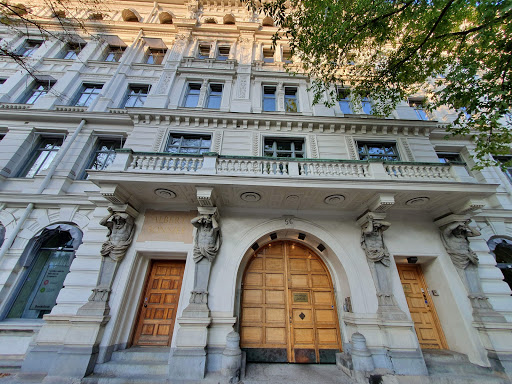 Olof Palmes Minnesplats, Sveavägen 42, 111 34 Stockholm