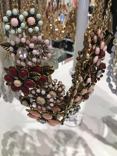 Fashion Accessories Store «Charming Charlie», reviews and photos, 575 E University Pkwy, Orem, UT 84097, USA