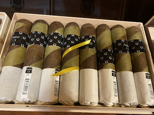 Tobacco Shop «California Tobacco Center», reviews and photos, 1501 Polk St, San Francisco, CA 94109, USA