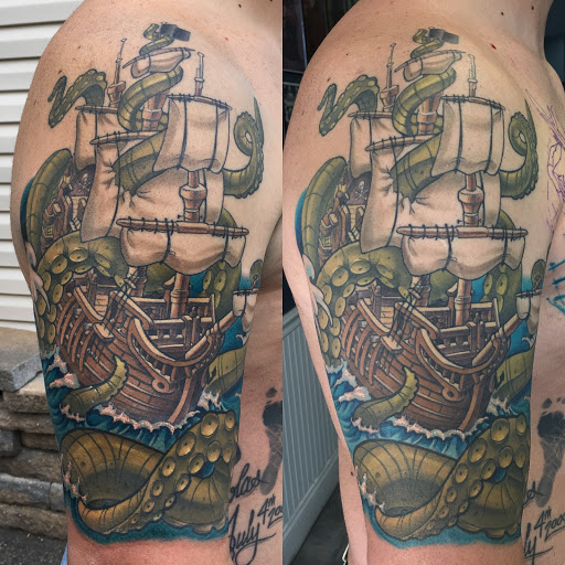 Tattoo Shop «Progressive Tattoo», reviews and photos, 123 Sunrise Hwy, Lindenhurst, NY 11757, USA