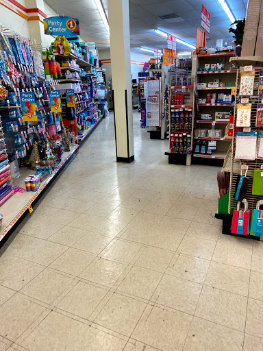Dollar Store «FAMILY DOLLAR», reviews and photos, 1936 MacDade Boulevard, Woodlyn, PA 19094, USA