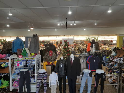 Thrift Store «Ohio Discount Thrift Store Inc», reviews and photos, 1739 Brittain Rd, Akron, OH 44310, USA