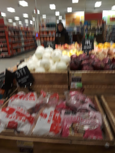 Department Store «Target», reviews and photos, 3173 E Shields Ave, Fresno, CA 93726, USA