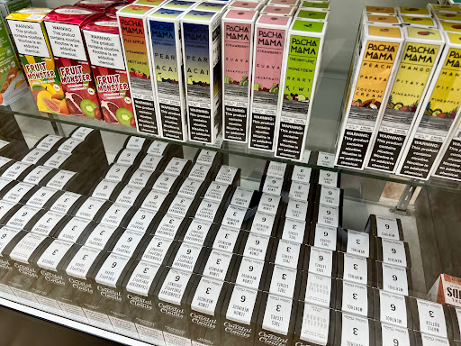 Tobacco Shop «Smoke Hut Smoke Shop», reviews and photos, 11902 Blue Ridge Boulevard g, Grandview, MO 64030, USA