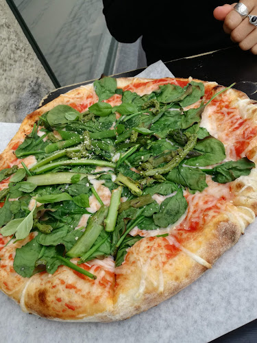 Pow Vegan Pizza - Pizza