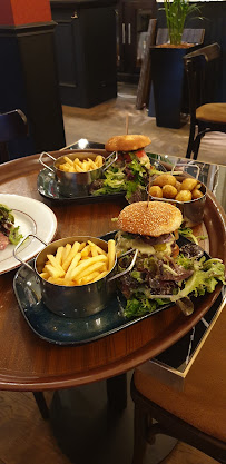 Hamburger du Restaurant Sacré Frenchy ! à Paris - n°8