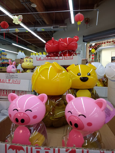 Shopping Mall «Fubonn Shopping Center», reviews and photos, 2850 SE 82nd Ave #80, Portland, OR 97266, USA