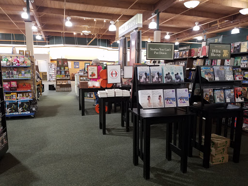 Book Store «Barnes & Noble», reviews and photos, 1530 Black Lake Blvd SW B, Olympia, WA 98502, USA
