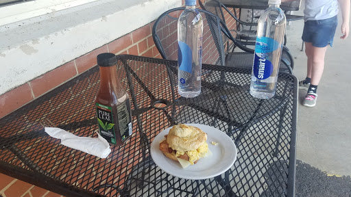 Grocery Store «Saxapahaw General Store», reviews and photos, 1735 Saxapahaw-Bethlehem Church Rd, Saxapahaw, NC 27340, USA