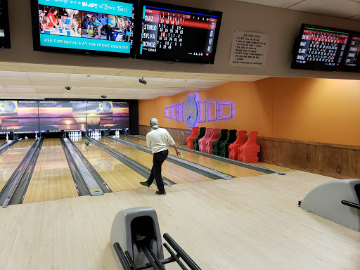 Bowling Alley «Spare Time Clifton Park», reviews and photos, 1668 U.S. 9, Clifton Park, NY 12065, USA