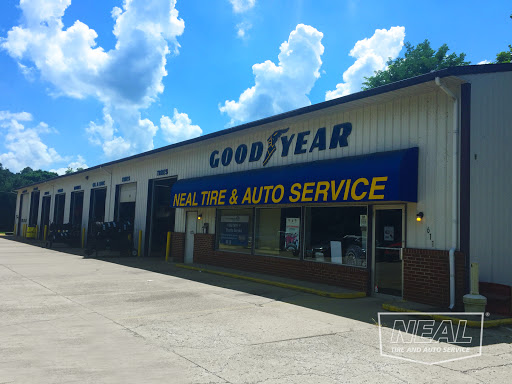 Tire Shop «Neal Tire & Auto Service», reviews and photos, 611 Lafayette Ave, Crawfordsville, IN 47933, USA