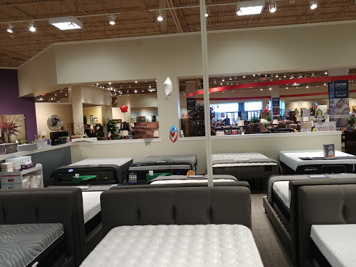 Furniture Store «Value City Furniture», reviews and photos, 931 US-1, Iselin, NJ 08830, USA