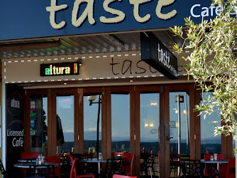 Taste Cafe