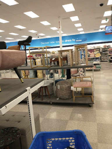 Clothing Store «Ross Dress for Less», reviews and photos, 6901 W Grand Ave, Gurnee, IL 60031, USA