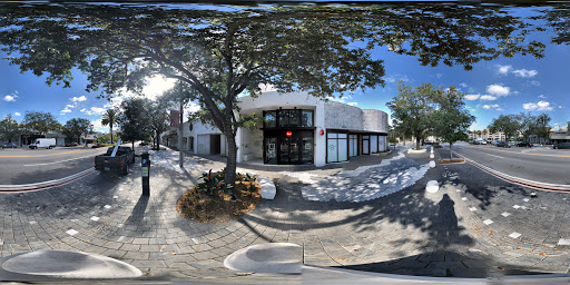 Camera Store «Leica Store Miami», reviews and photos, 372 Miracle Mile, Coral Gables, FL 33134, USA