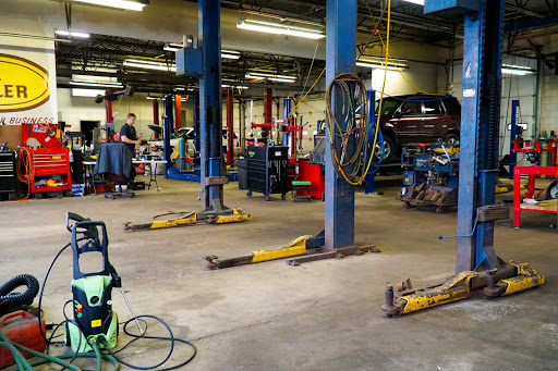 Auto Repair Shop «Mr. Muffler Auto Repair», reviews and photos, 24915 Hoover Rd, Warren, MI 48089, USA