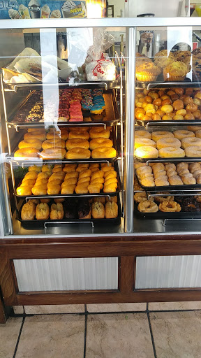 Restaurant «Yum Yum Donuts», reviews and photos, 10426 Whittier Blvd, Whittier, CA 90606, USA