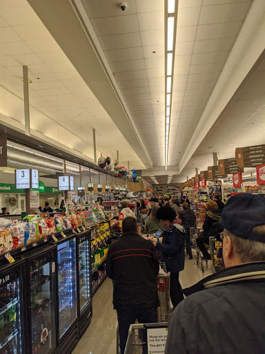 Grocery Store «Super Stop & Shop», reviews and photos, 446 Putnam Pike, Greenville, RI 02828, USA