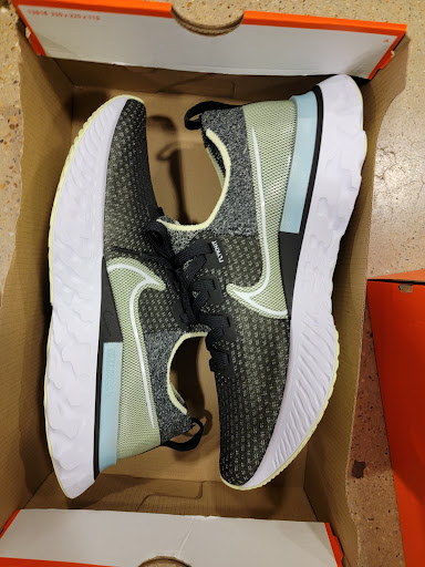 Clothing Store «Nike Factory Store», reviews and photos, 2700 Potomac Mills Cir #511, Woodbridge, VA 22192, USA