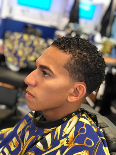 Barber Shop «Blendz Barbershop», reviews and photos, 188 Taunton Ave, East Providence, RI 02914, USA