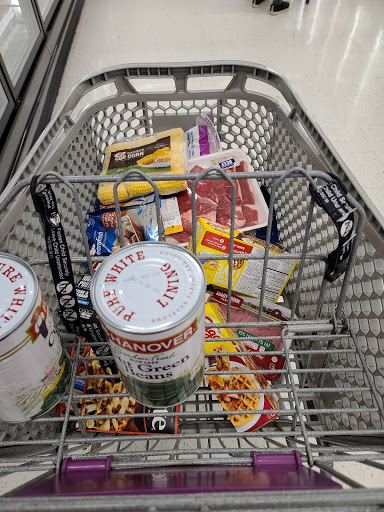 Grocery Store «Giant Food», reviews and photos, 10480 Campus Way S, Kettering, MD 20774, USA