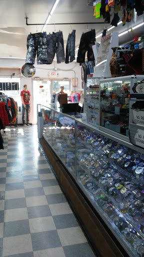 Fashion Accessories Store «Rock Star Fashion», reviews and photos, 1881 Lockbourne Rd, Columbus, OH 43207, USA