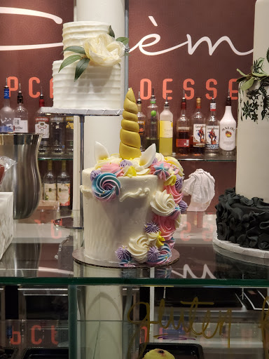 Bakery «Crème Cupcake + Dessert», reviews and photos, 543 28th St, Des Moines, IA 50312, USA