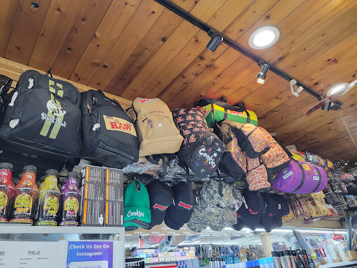 Convenience Store «Tobacco Road», reviews and photos, 315 Rockaway Turnpike, Lawrence, NY 11559, USA