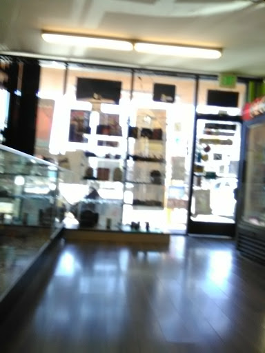 Tobacco Shop «Canoga Smoke Shop», reviews and photos, 21211 1/2 Sherman Way, Canoga Park, CA 91303, USA