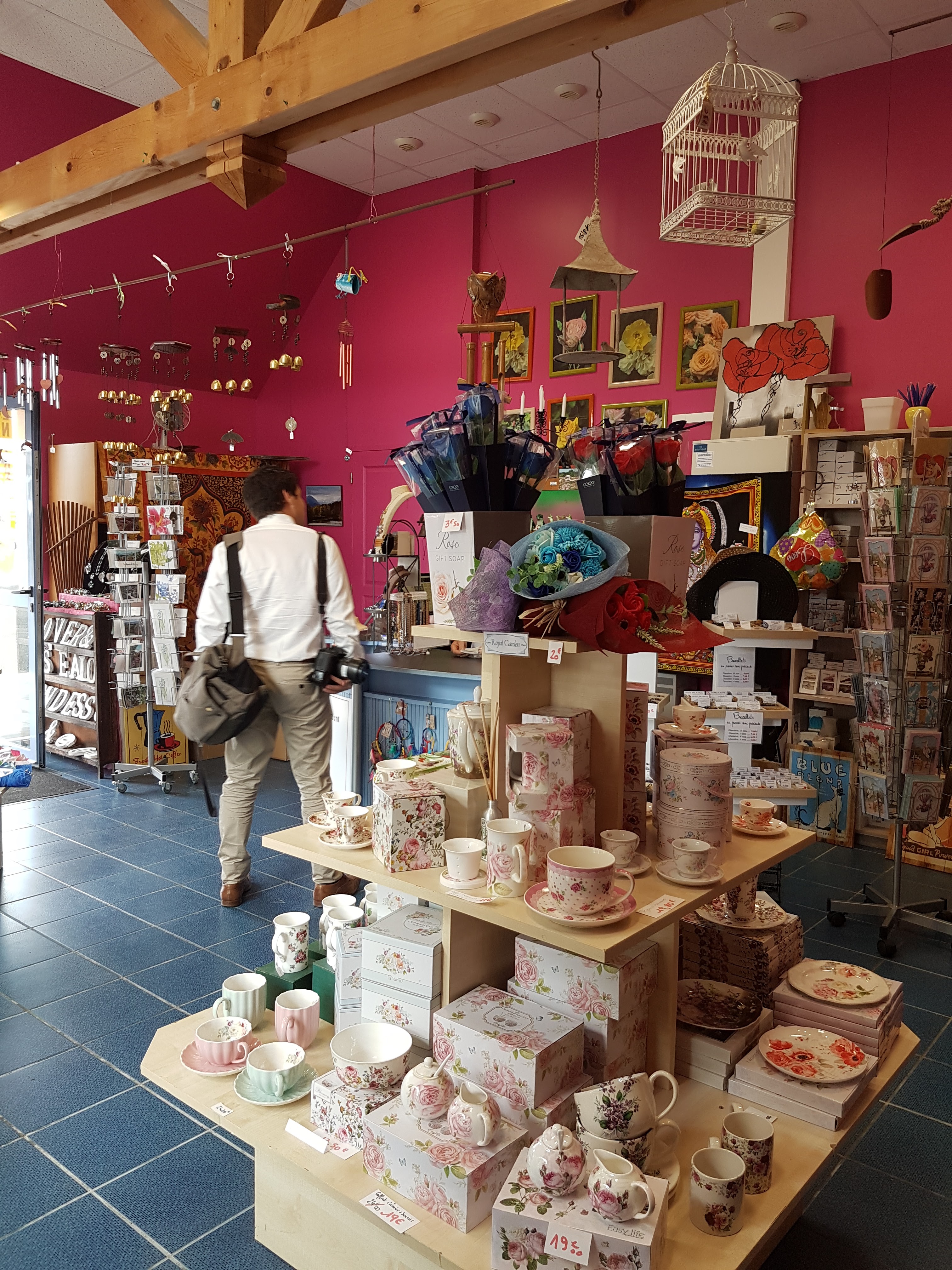 Photo n° 48 de l'avis de denis.o fait le 06/07/2018 à 20:25